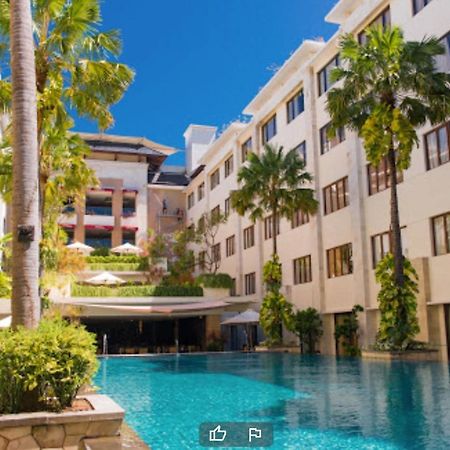 Stylish 2 Bedroom Penthouse Apt, Newly Refreshed, 50 Mbps, Pool, Gym, Resto Kuta Lombok Extérieur photo